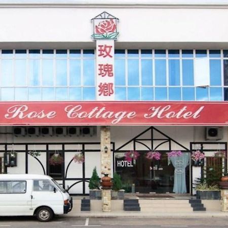 Rose Cottage Hotel Taman Impian Senai Johor Bahru Eksteriør bilde